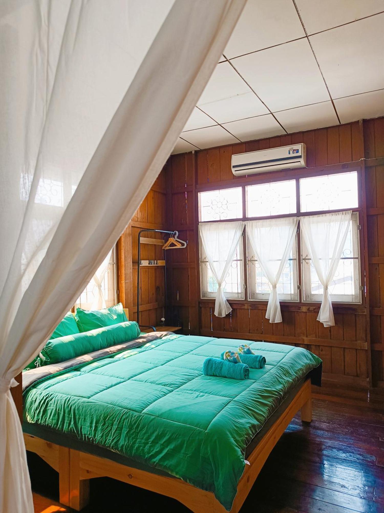 Pai Baan Homestay ปายบ้าน โฮมสเตย์ ถนนคนเดินปาย Ngoại thất bức ảnh