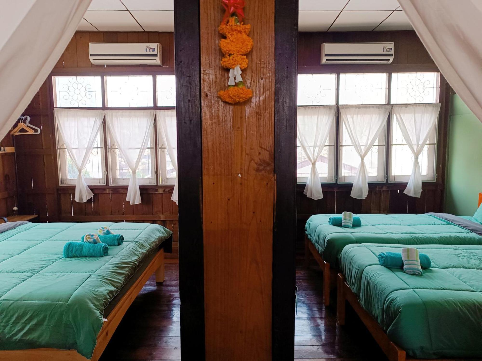 Pai Baan Homestay ปายบ้าน โฮมสเตย์ ถนนคนเดินปาย Ngoại thất bức ảnh