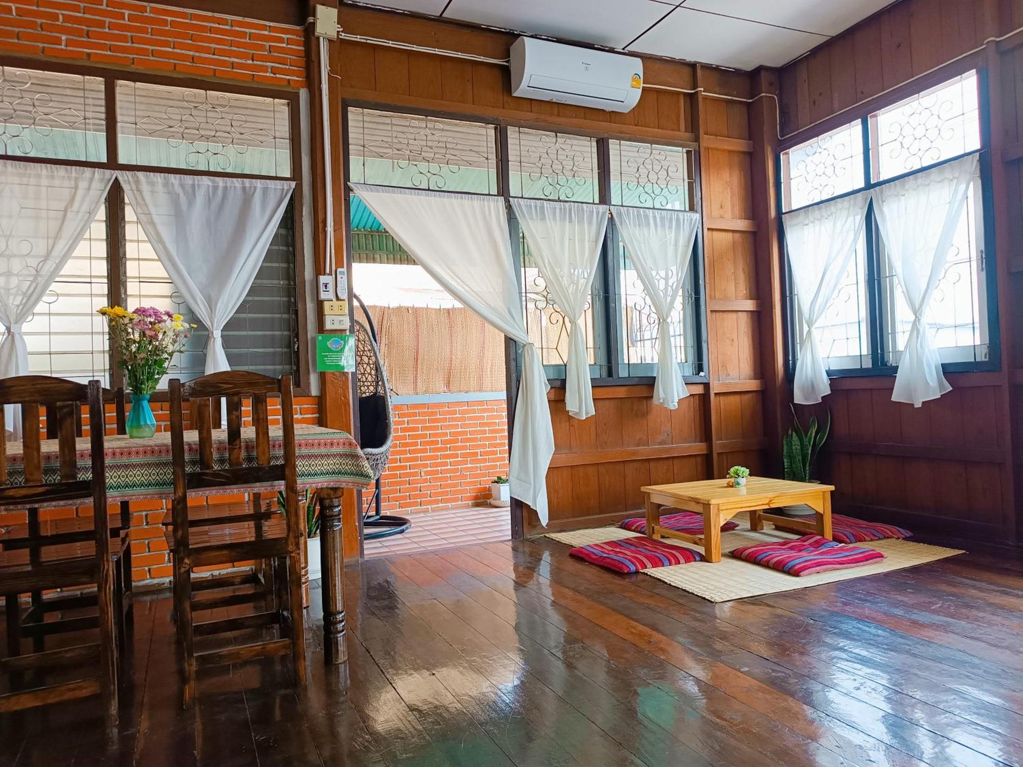 Pai Baan Homestay ปายบ้าน โฮมสเตย์ ถนนคนเดินปาย Ngoại thất bức ảnh